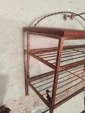 вешалка металлическая в прихожую..