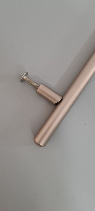 Uchwyty meblowe aluminiowe