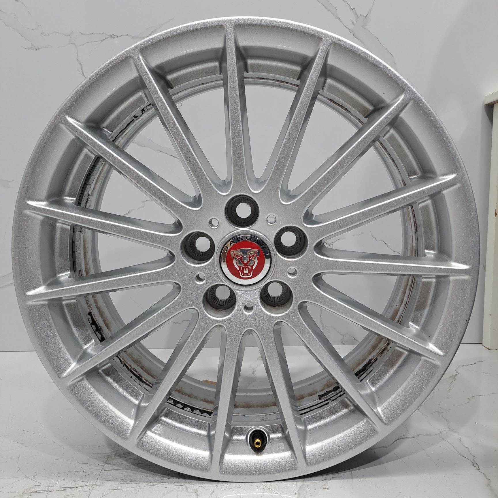 Jantes 18" originais Jaguar i-Pace Ford Volvo 5x108