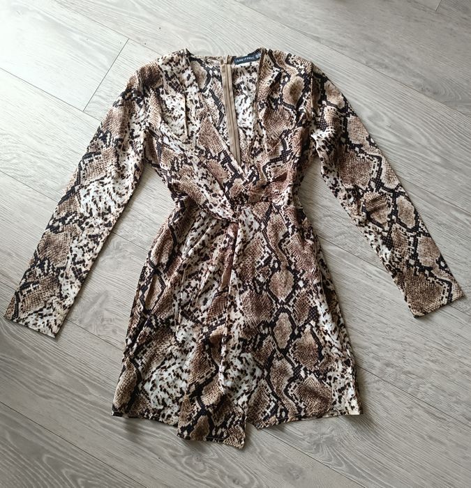 wzorzysta wężowa sukienka M 38 długi rękaw