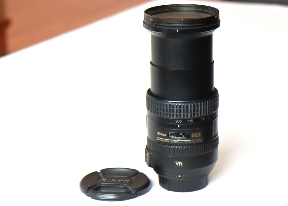 Lente Nikon 18-200mm objetiva em boas condições