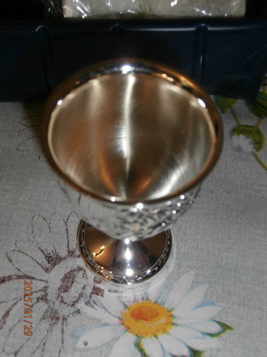 Zestaw sześciu kieliszków poj. ok 25 ml posrebrzane / plater NOWE