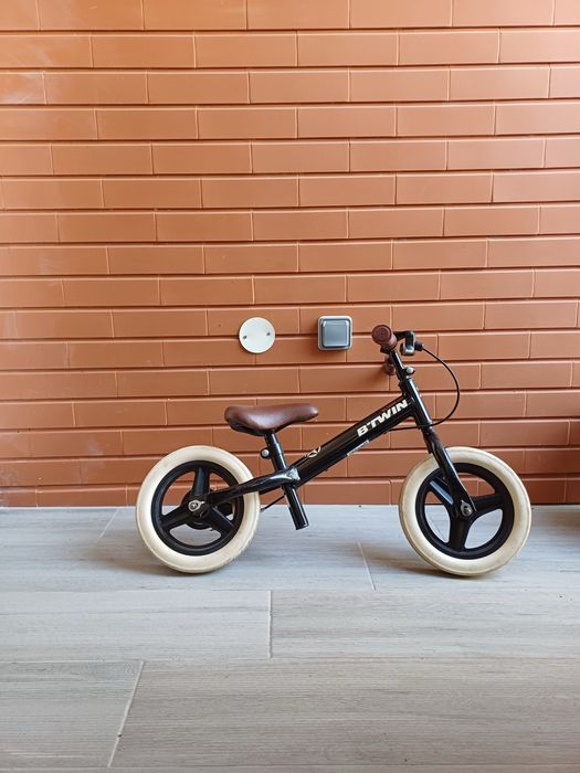 Bicicleta sem pedais BTwin