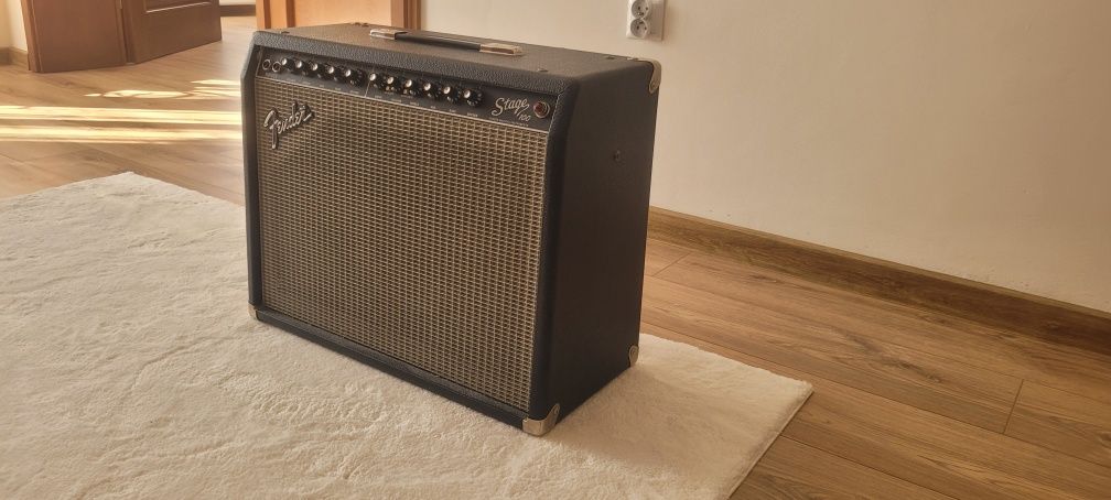 Fender Stage 100