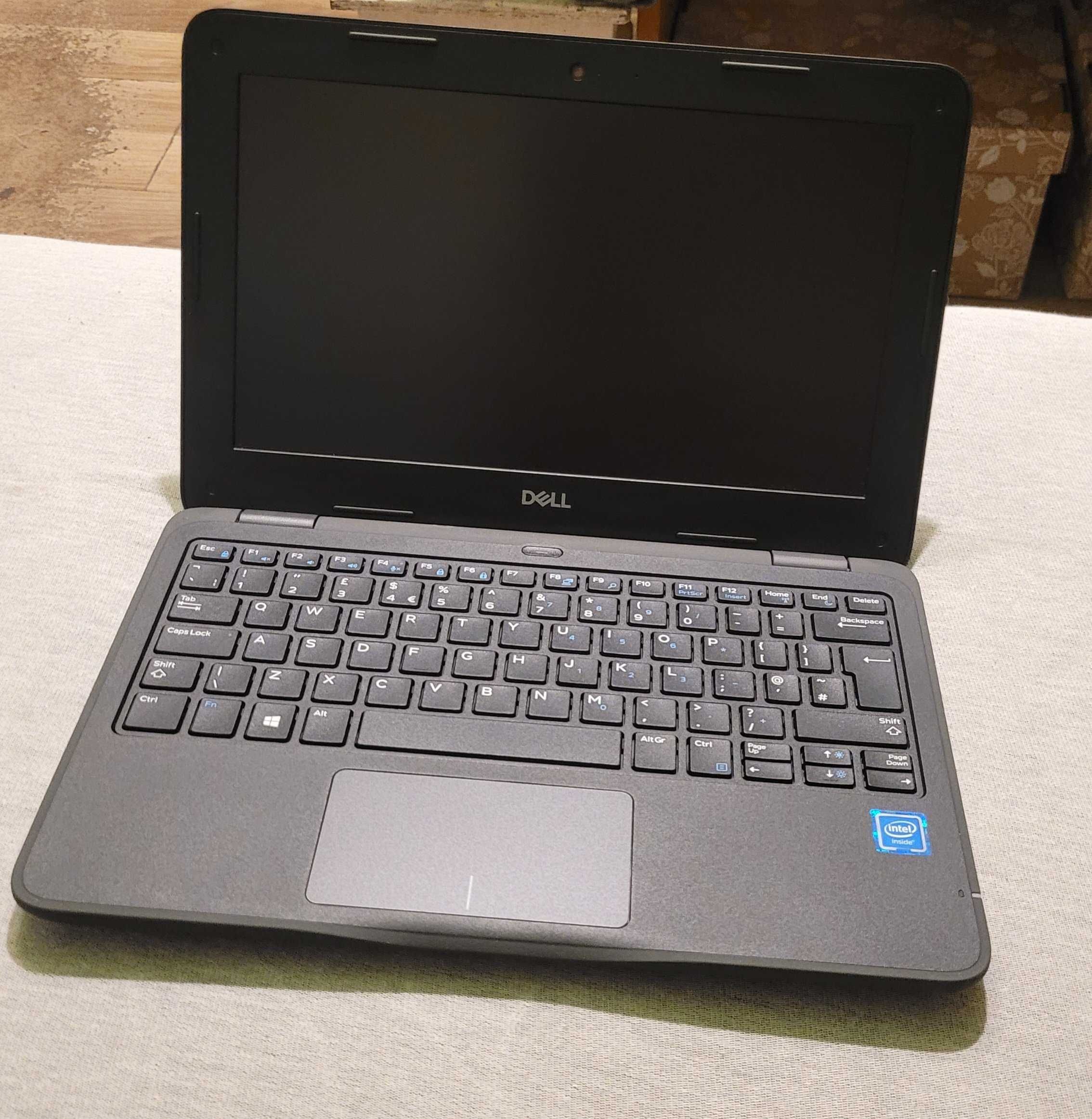 Laptop Dell Latitude 3190 - N4120, 4GB, 64GB - stan igła