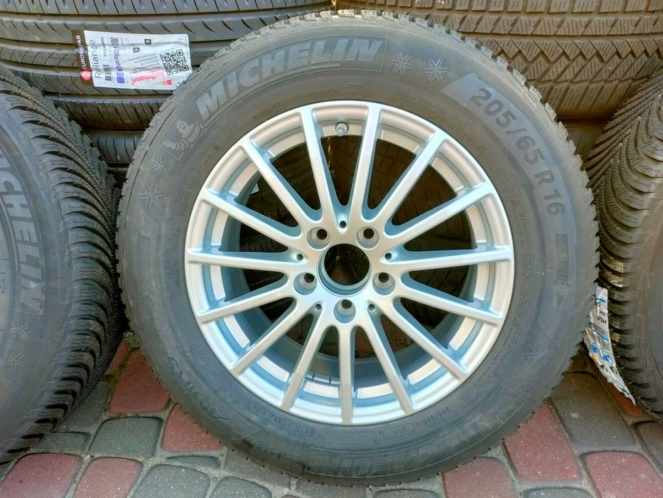 Felgi aluminiowe 5x112 7J16 et32 fi66,6