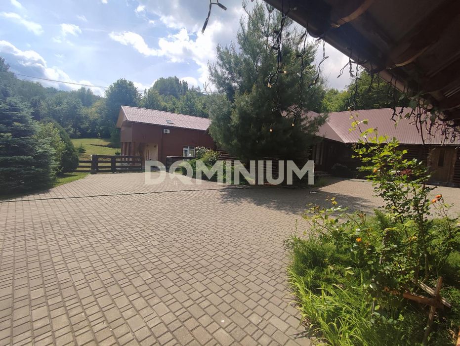 Продається відпочинковий комплекс в самому серці Карпат
