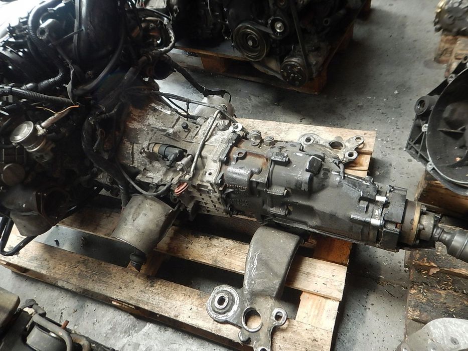 skrynia biegow audi a4 a6 3.0 v6 4x4 fre