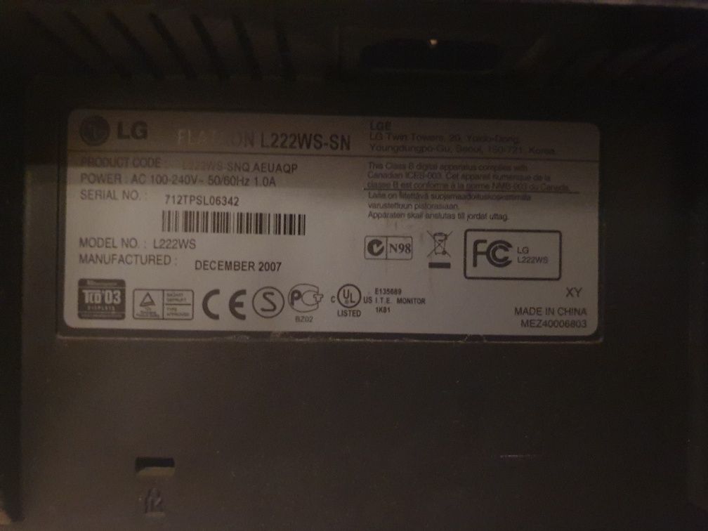 LG Flatron L222WS-SNQ