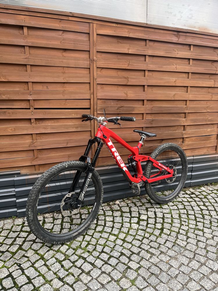 Trek session 9.9 M 27.5