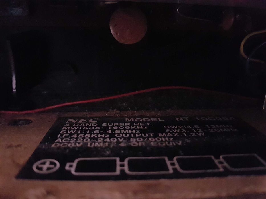 Radio NEC vintage 1973 australiano