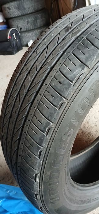 Opony letnie bridgestone 215x60R17
