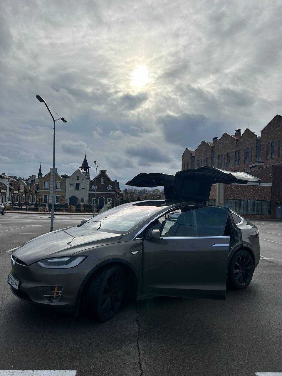 Tesla Model X 75D 2016