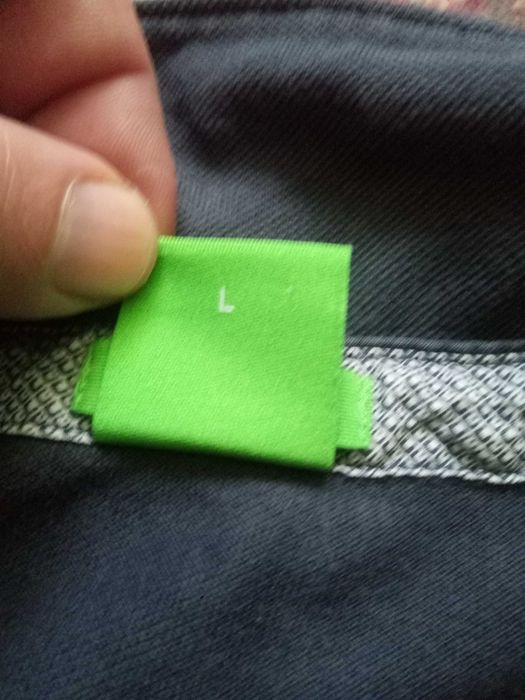 Продам футболку поло Hugo Boss большого размера.