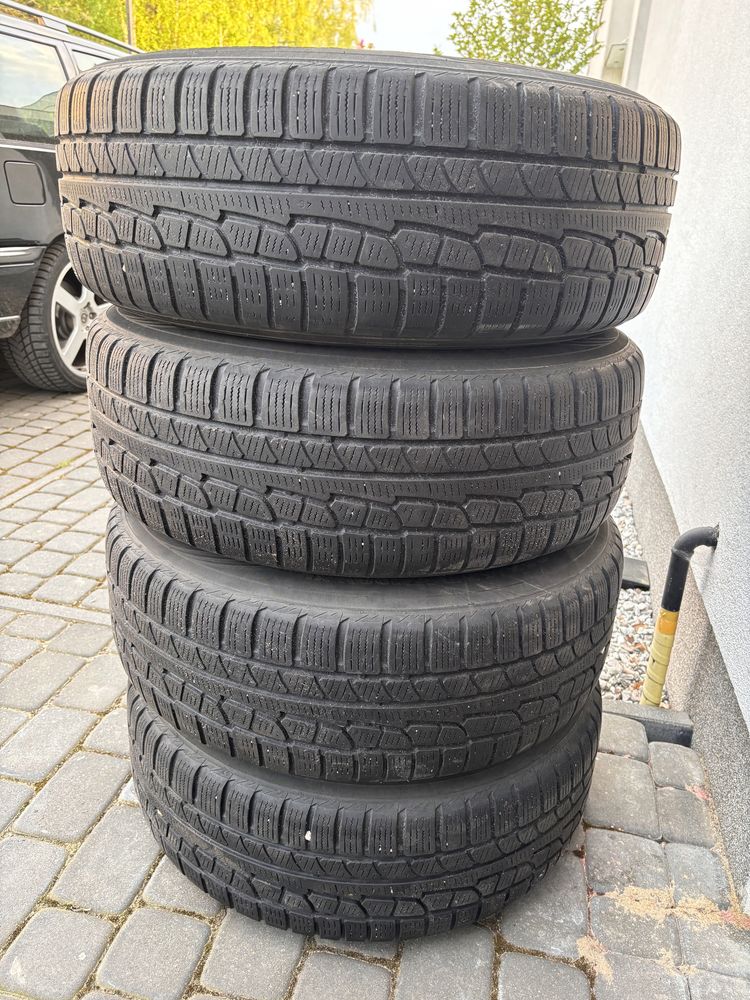 Koła Volvo XC60 Nokian zima 235/65 R17