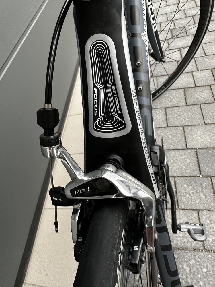 Rower szosowy Focus Evo Cayo SRAM Red eTap