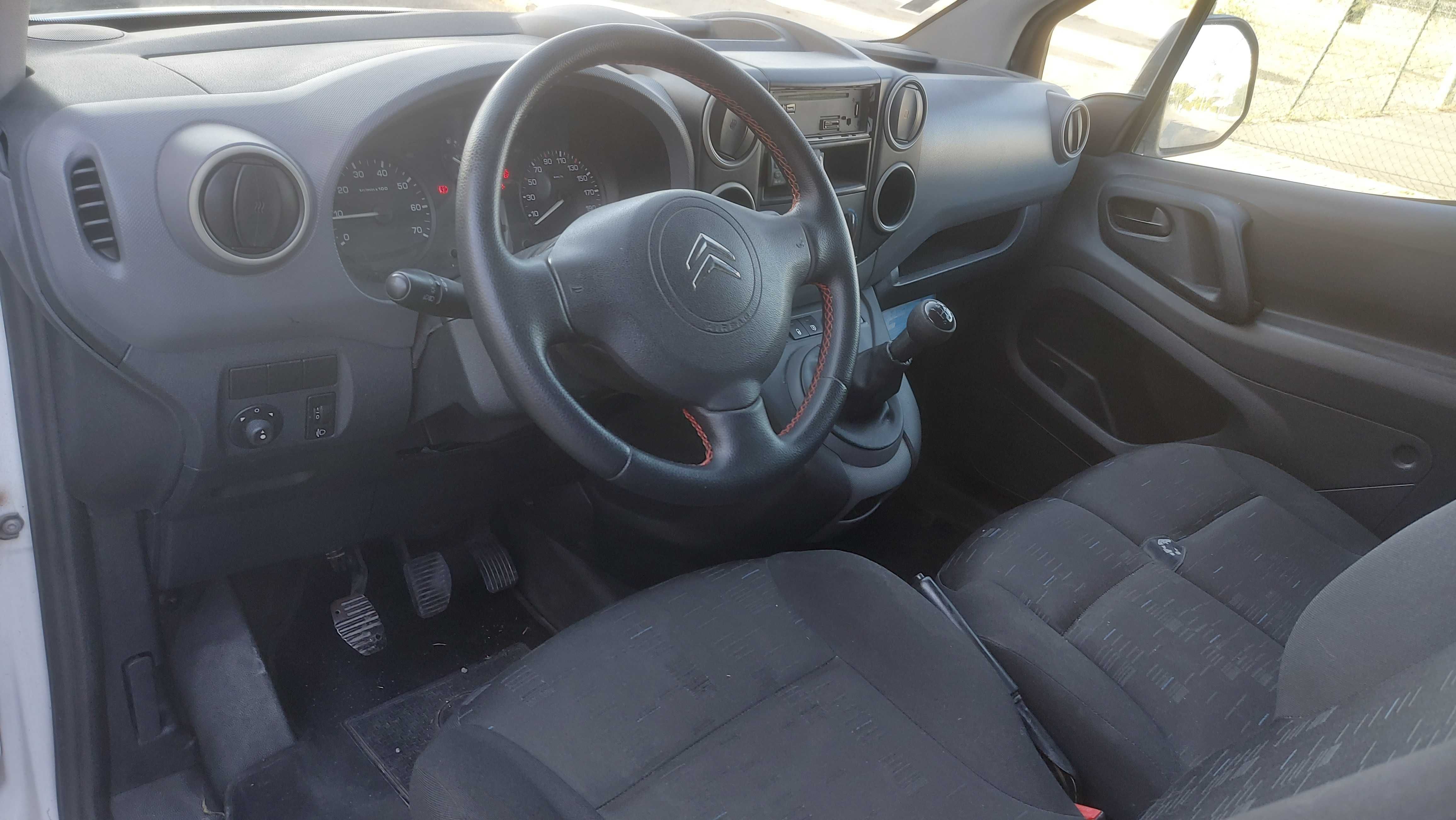 Citroen Berlingo 1.6 HDI  C/ Frio  e Iva dedutível
