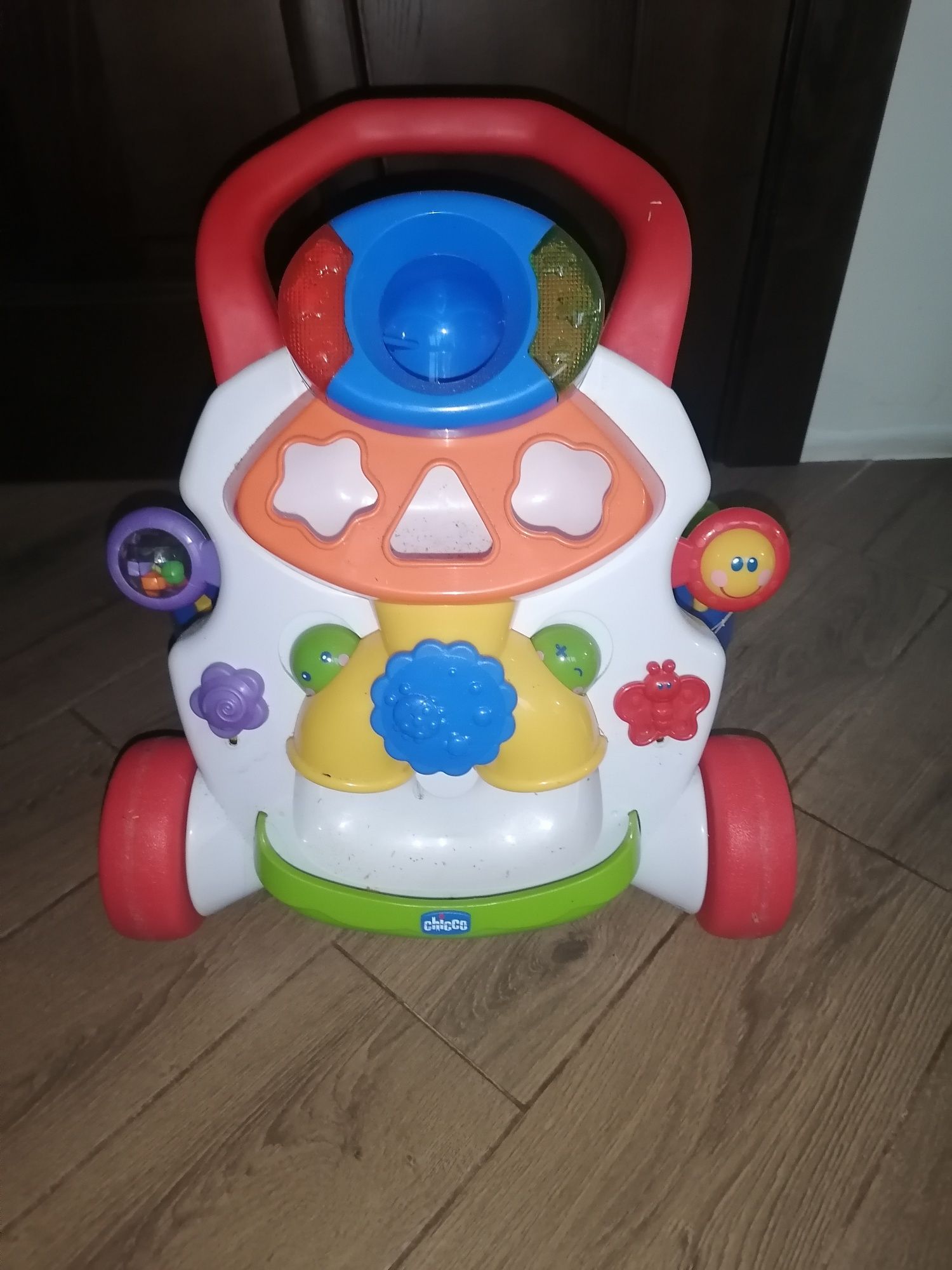 Играшки Chicco, дуже богато