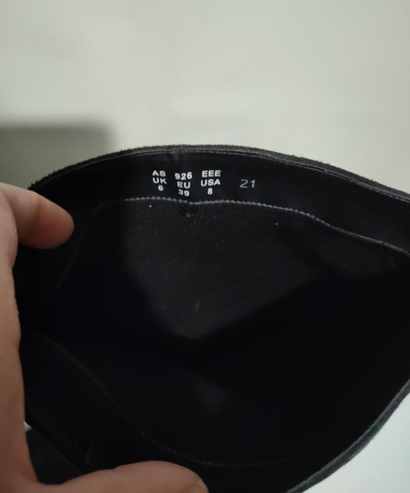 Жіноче взуття чоботи сапоги