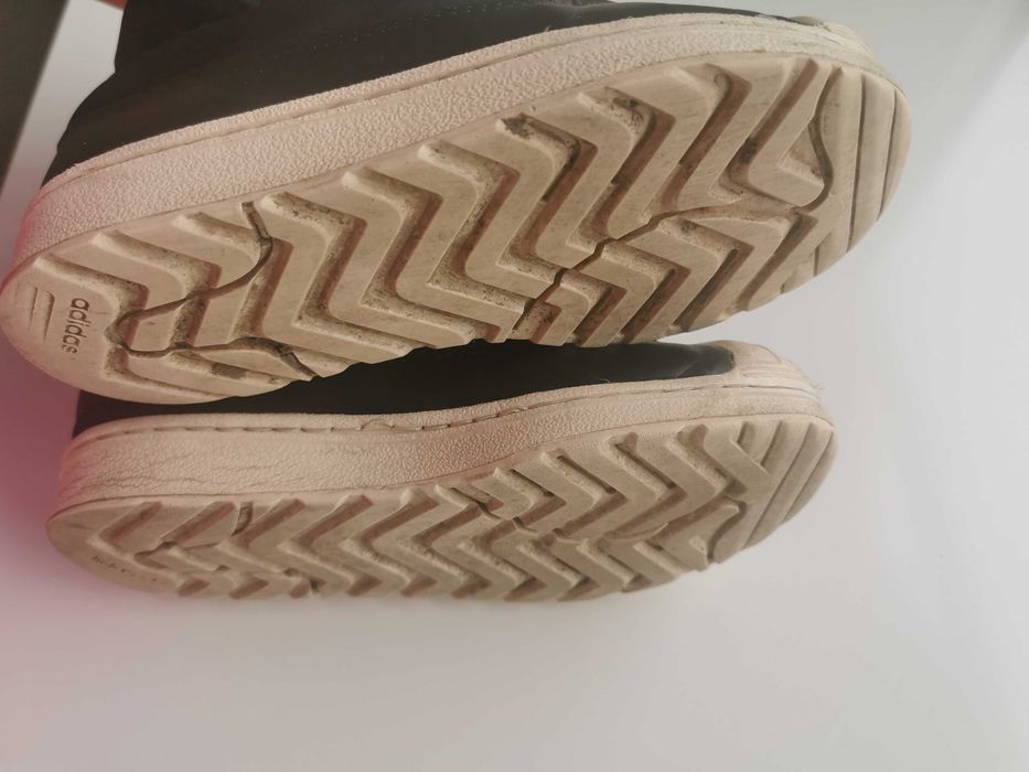 Buty adidas superstar r. 32 jesień/zima