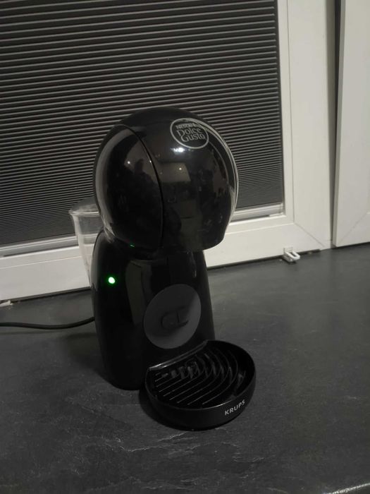 Ekspres do kawy na kapsułki KRUPS NESCAFE Dolce Gusto