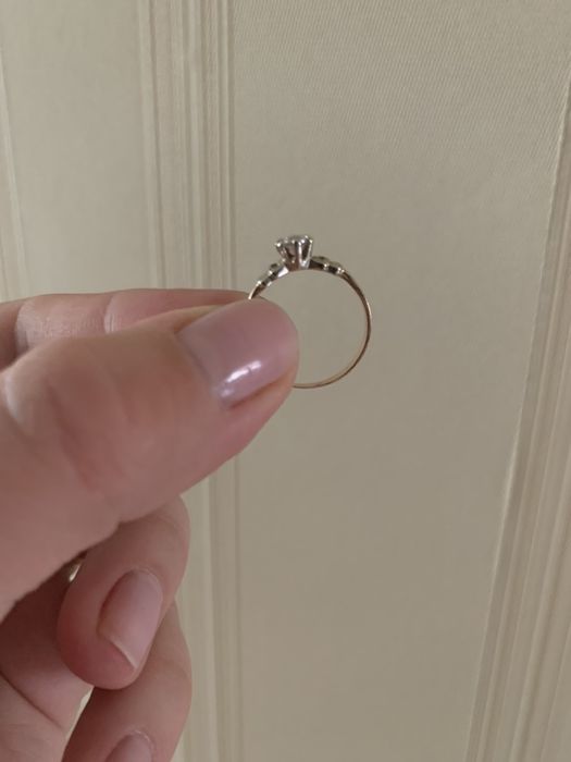 Золотое кольцо 585 проба цирконий фианит подарок на новый год