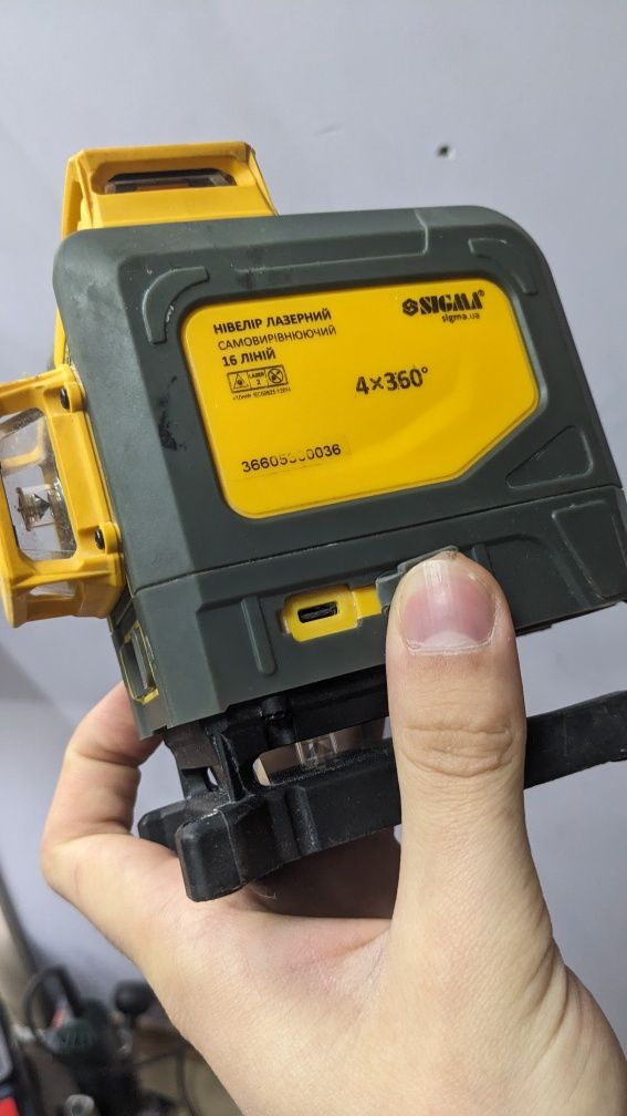 Лазерний нівелір Sigma 4×360°