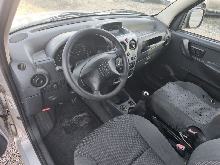 Citroen Berlingo 1.6 HDI avariado