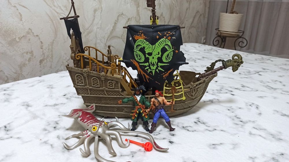 Іграшка Піратський корабель