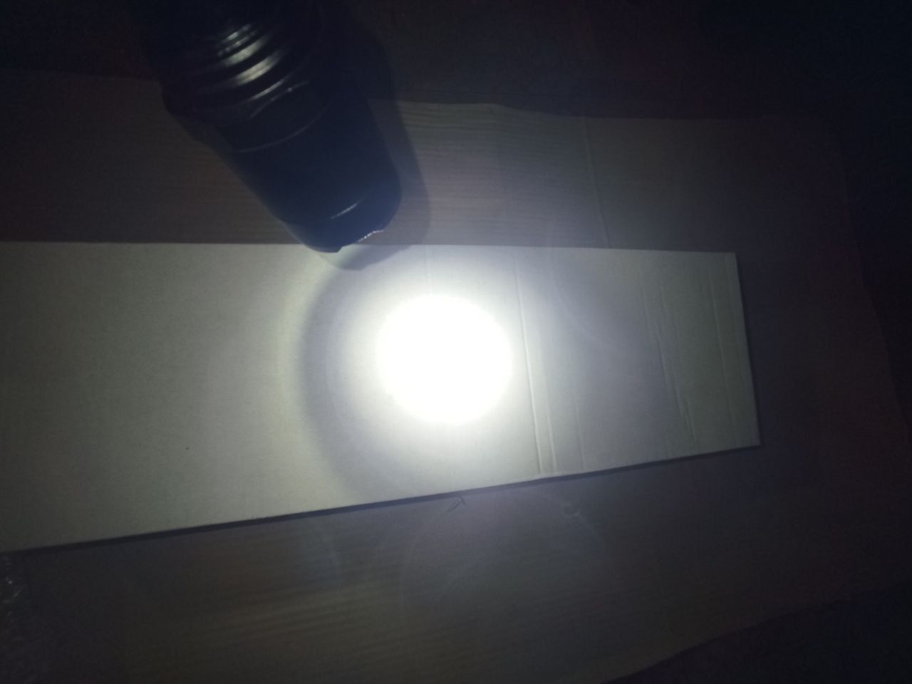 Акумуляторний ліхтар NEO 1000 Лм