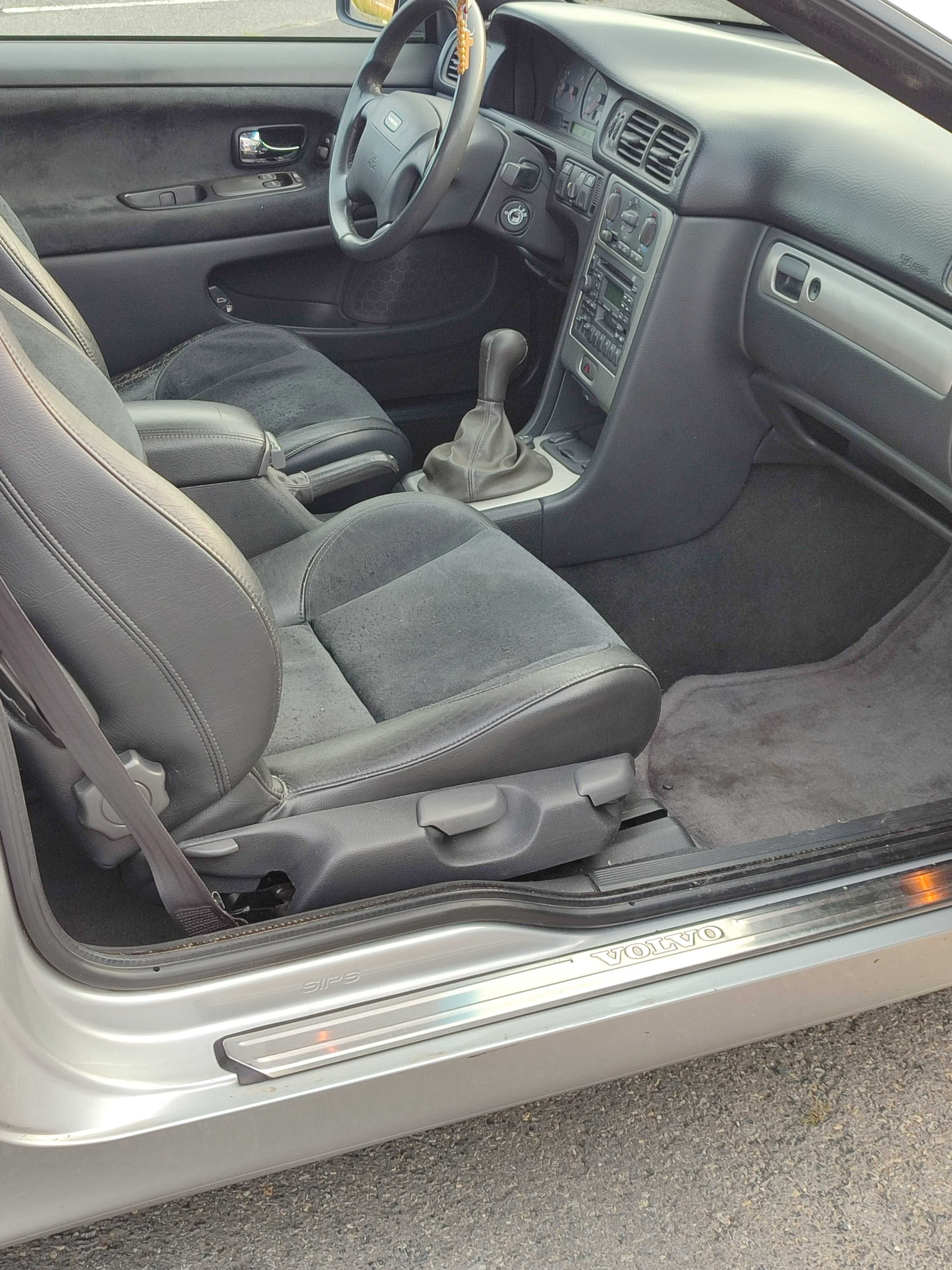 Volvo c70 2.0 turbo 163Km