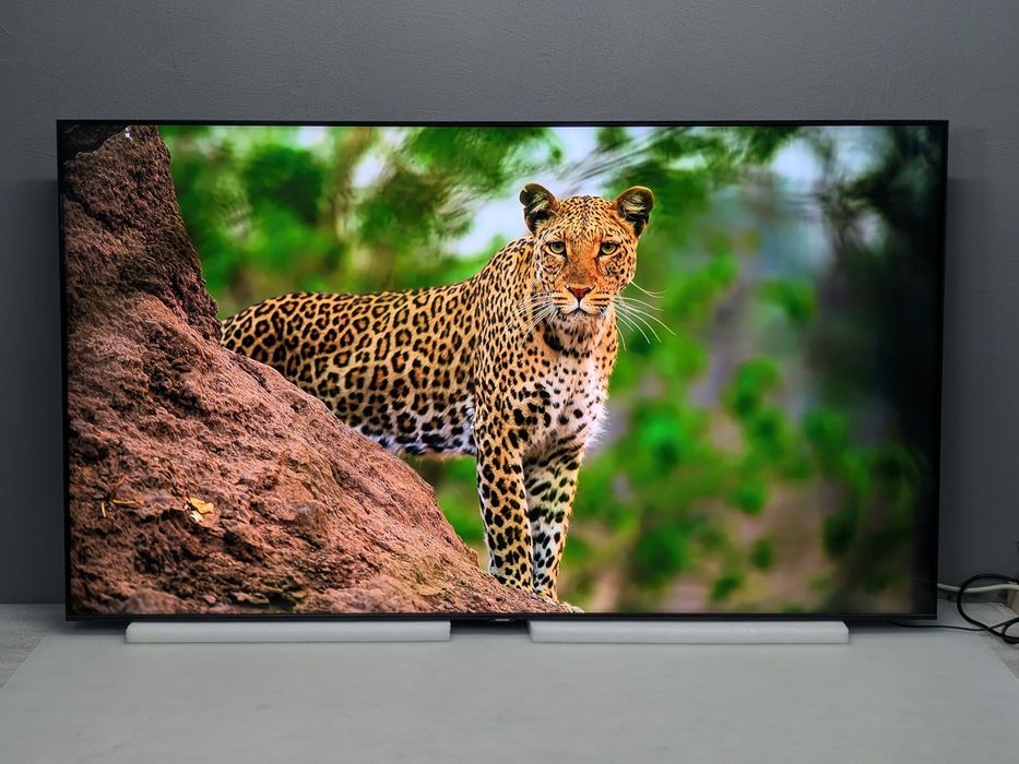 QLED Samsung GQ65Q60T Smart TV,  HDR10+ /2021 /