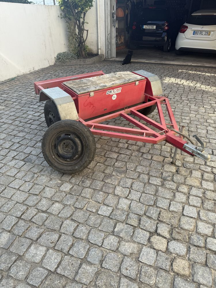 Atrelado para motas