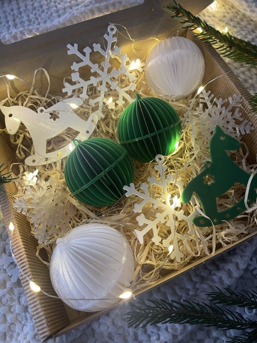 Ozdoby choinkowe gwiazdki bombki