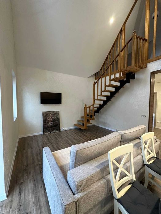 Здається дуплекс| Ріверсайд