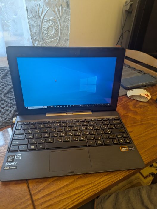 ASUS Transformer Book T100TA.
