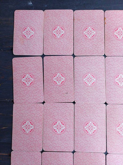 Гральні карти родом з 90-х Німеччина