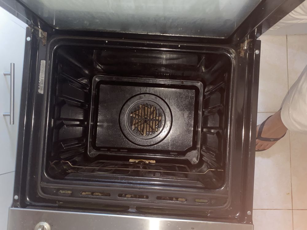 Vendo forno eletrico e placa a gás