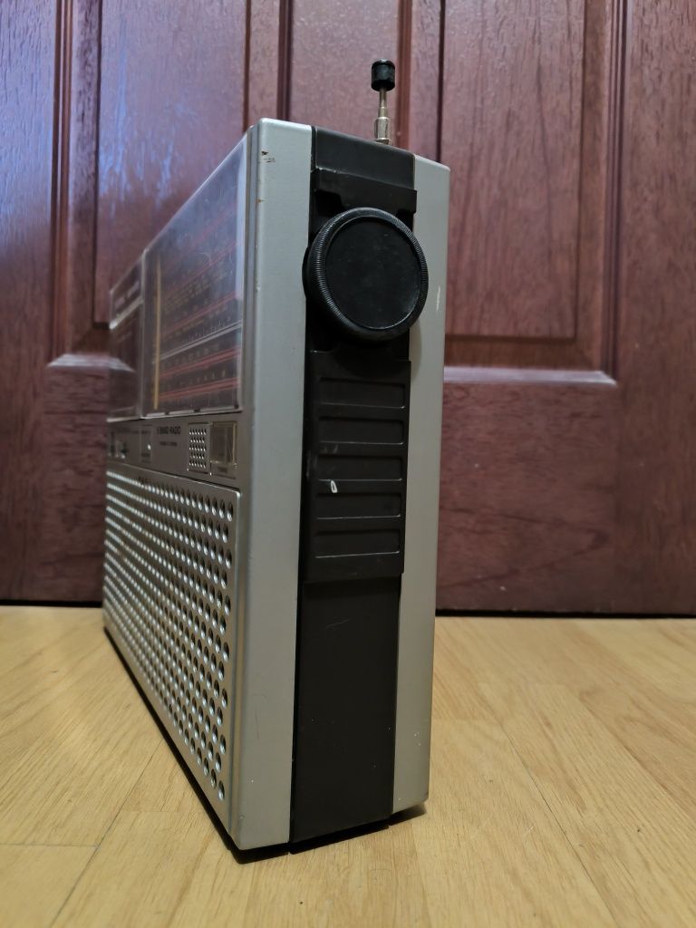 Retro vintage radiomagnetofon ITT Schaub-Lorenz Touring Cassette 108 A