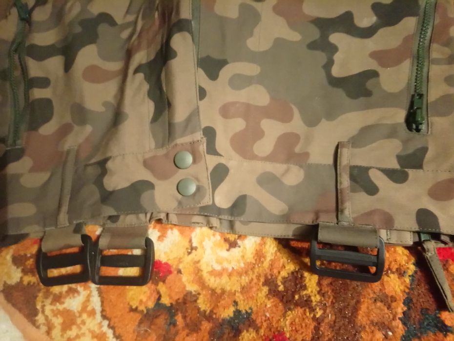 spodnie wojskowe  ubrania ochronnego-laminat z membraną- M/L,