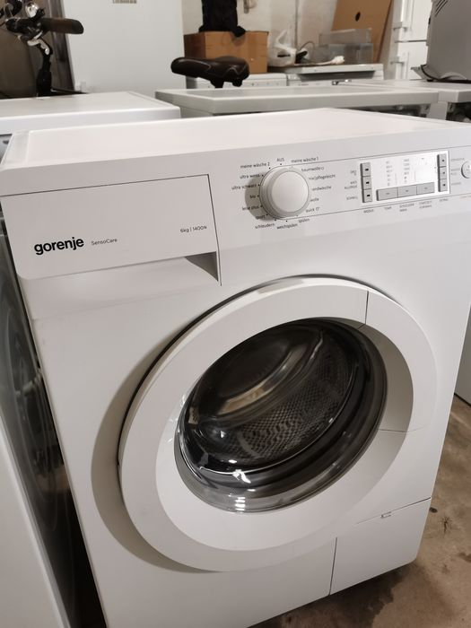 Пральна машина "Бош 6 Серія! "Вузька 40см!6кг! Стан супер!