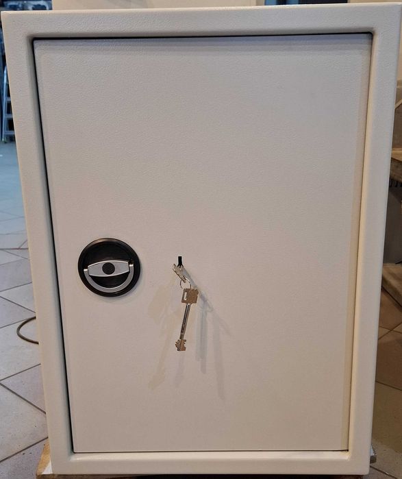 Sejf domowy Konsmetal SL 67 Strong, I klasa odporności na włamanie