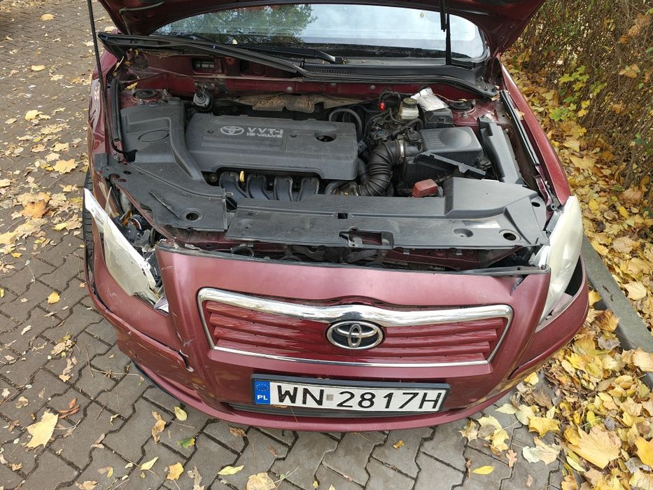 Toyota Avensis T25 2005, 1.6 VVTI, USZKODZONA