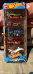 Zestaw 5 autek Hot Wheels