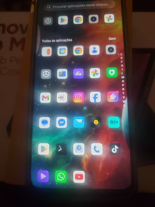 Realme 12x 5g está novo em folha