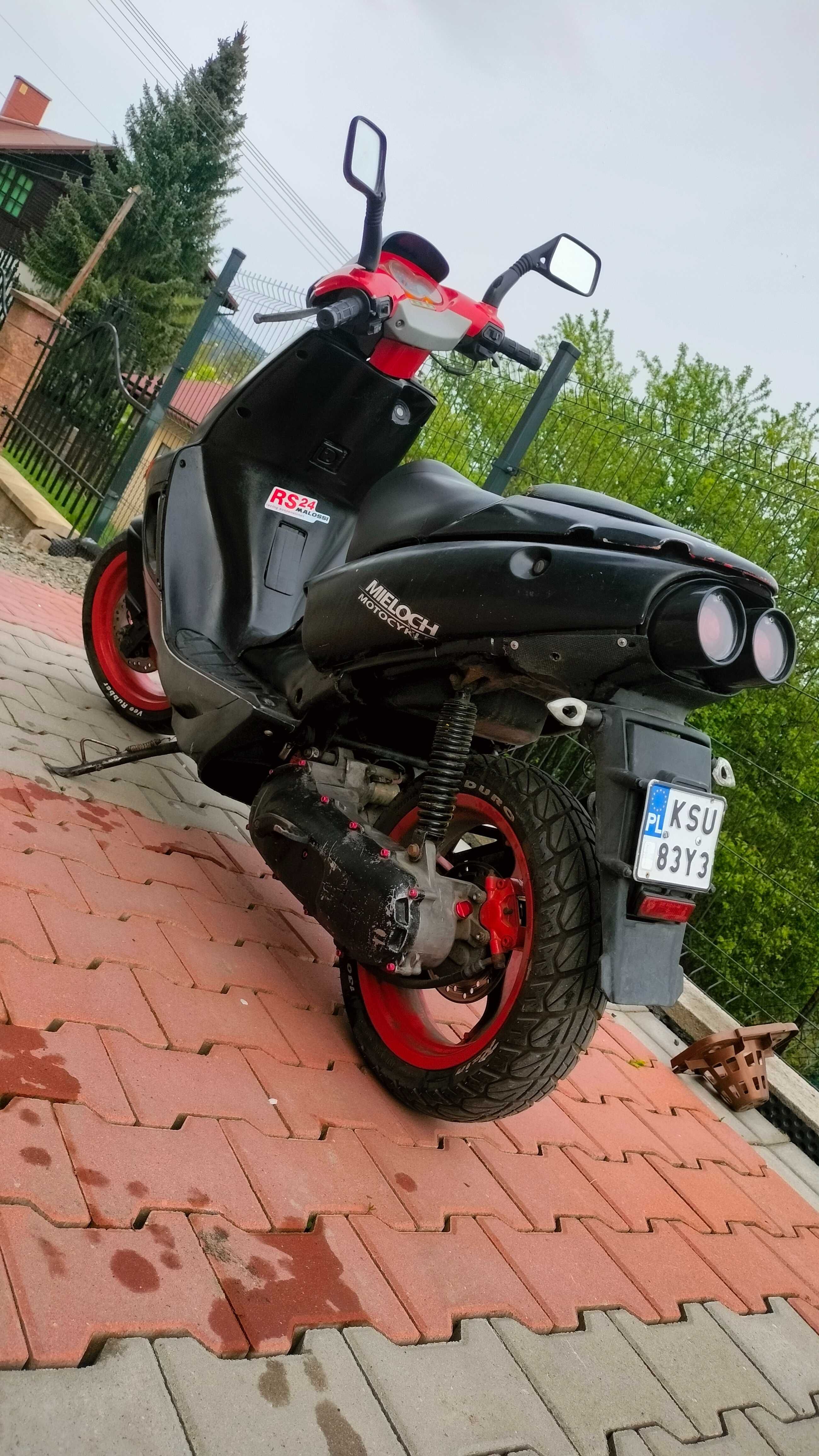 Aprilia sr 50/70  Racing   Zarejestrowany na motorower