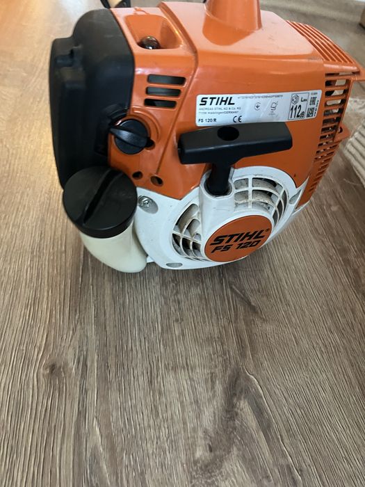 Stihl FS 120 plus karnister dwukomorowy kosa spalinowa. Bardzo dobry