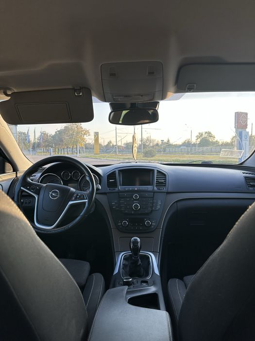 Opel insignia 2.0 дизель на ходу