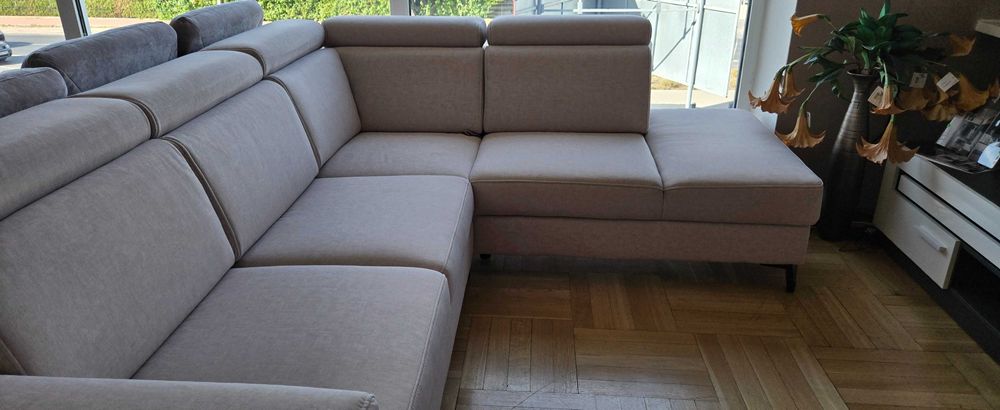 Narożnik 263x226 z f spania i reg. zagłówki jasnoszary ASPEN Libro