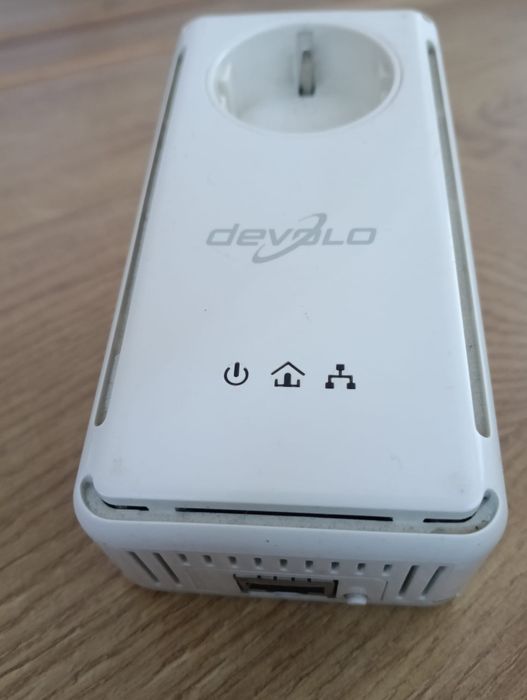 Amplificador de sinal adaptador Wi-Fi Devolo dLAN200 AVplus